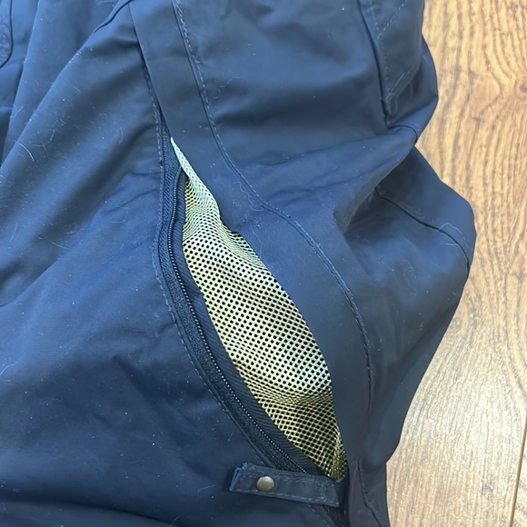Columbia snow pants - medium - Picture 5 of 13